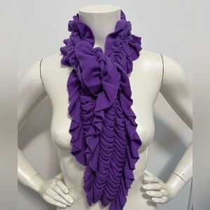 Portolano, 100% Cashmere scarf, in purple.